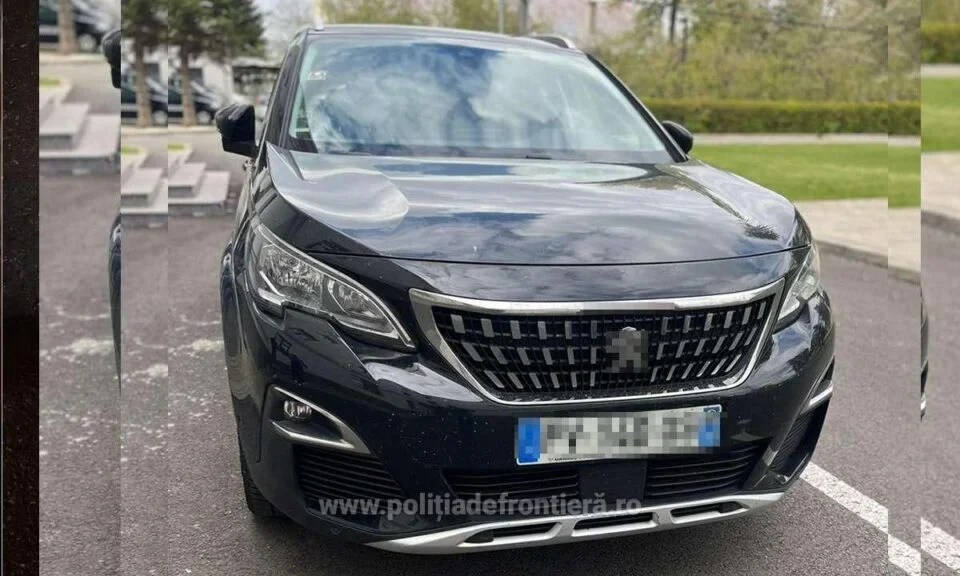 Mașină căutată în Franța, găsită în Suceava