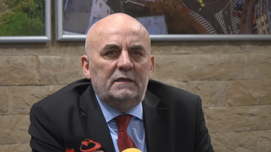 Contraatac tăios al primarului Vasile Rîmbu la afirmațiile fostului edil Ion Lungu despre Parcul Șipote
