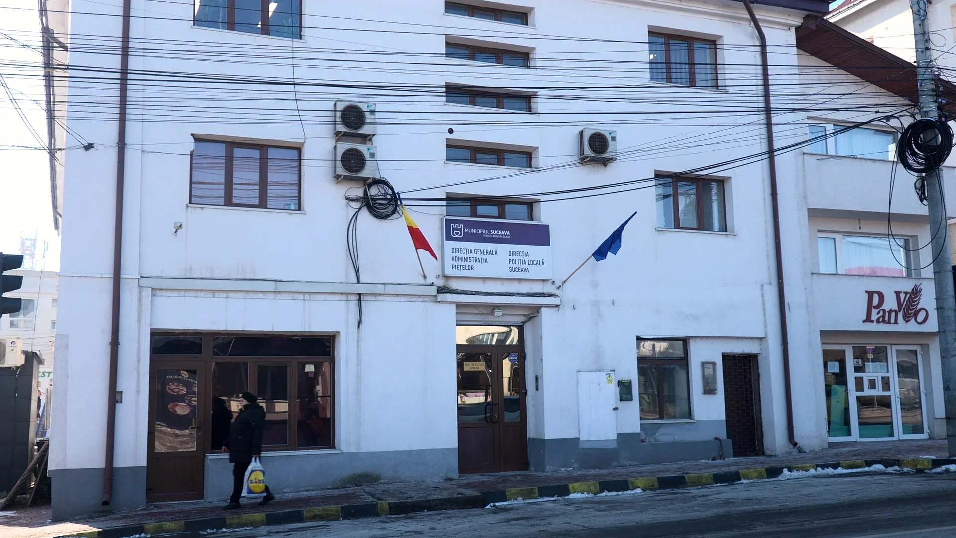 Polițiștii locali vor purta camere video cu sunet în timpul serviciului