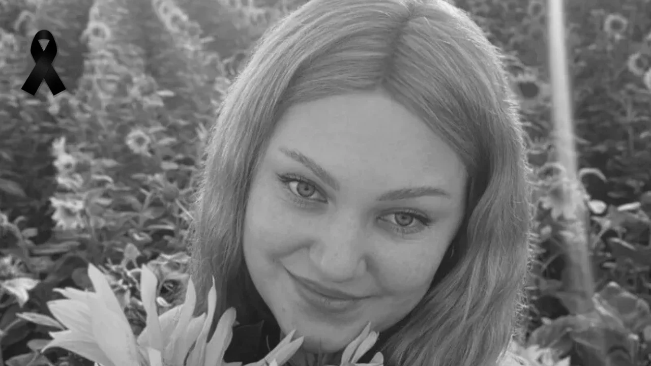 Andreea Anița, tânăra din Fălticeni, a pierdut lupta cu boala