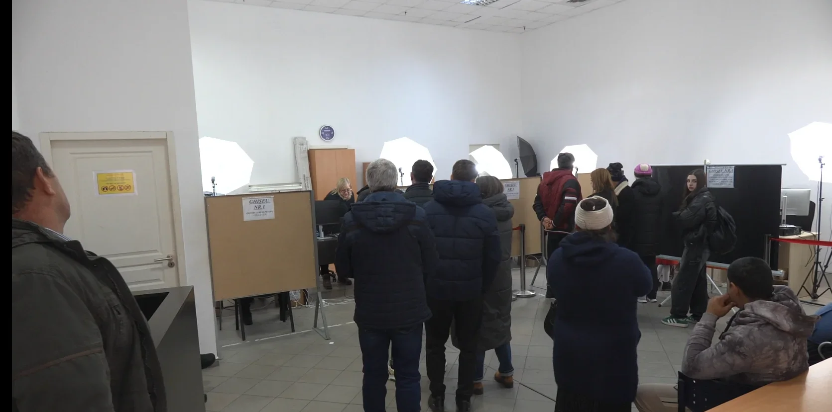 Sucevenii preferă cartea electronică  de identitate