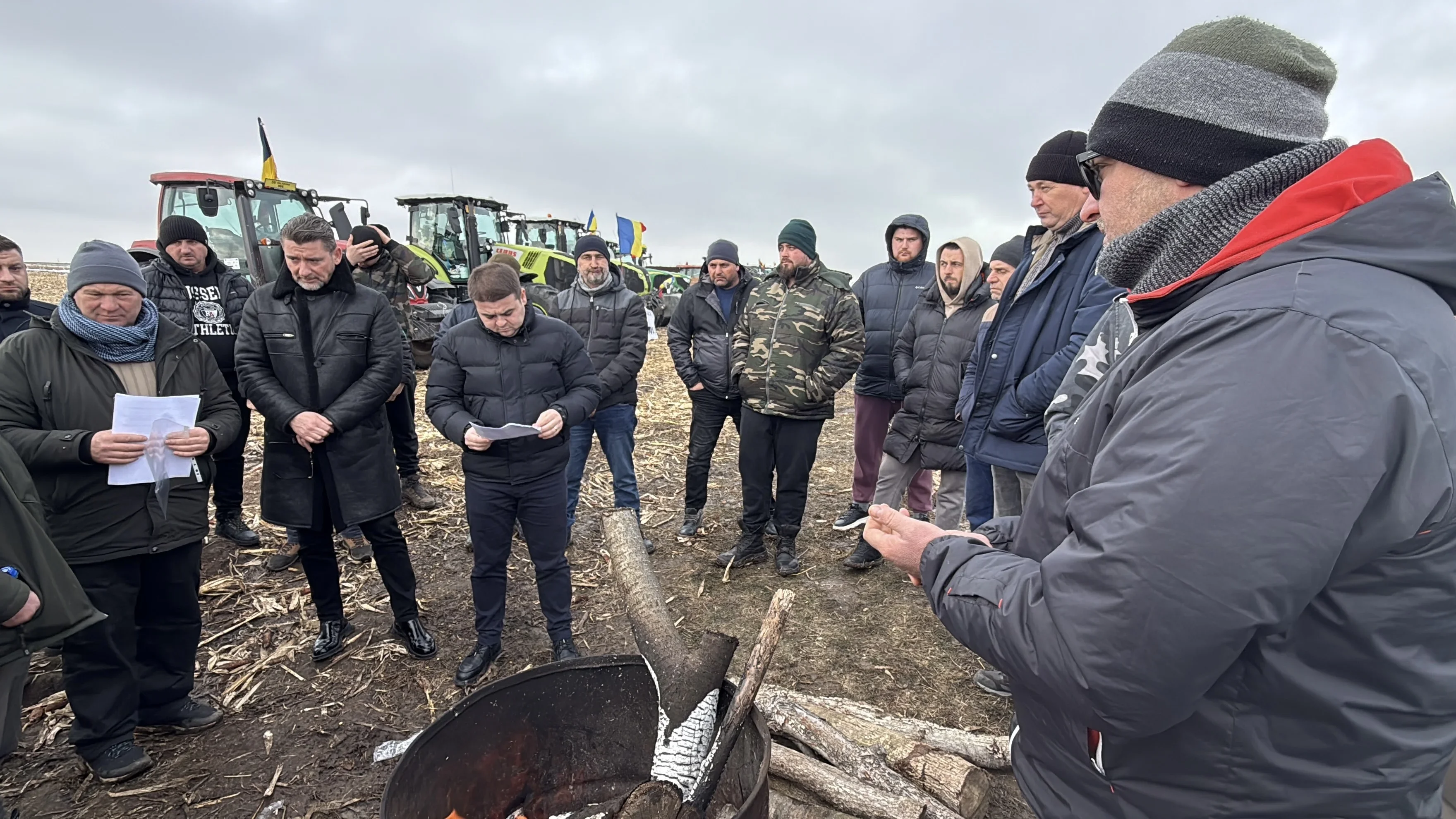 După patru zile de proteste, autoritățile județene au venit în mijlocul fermierilor