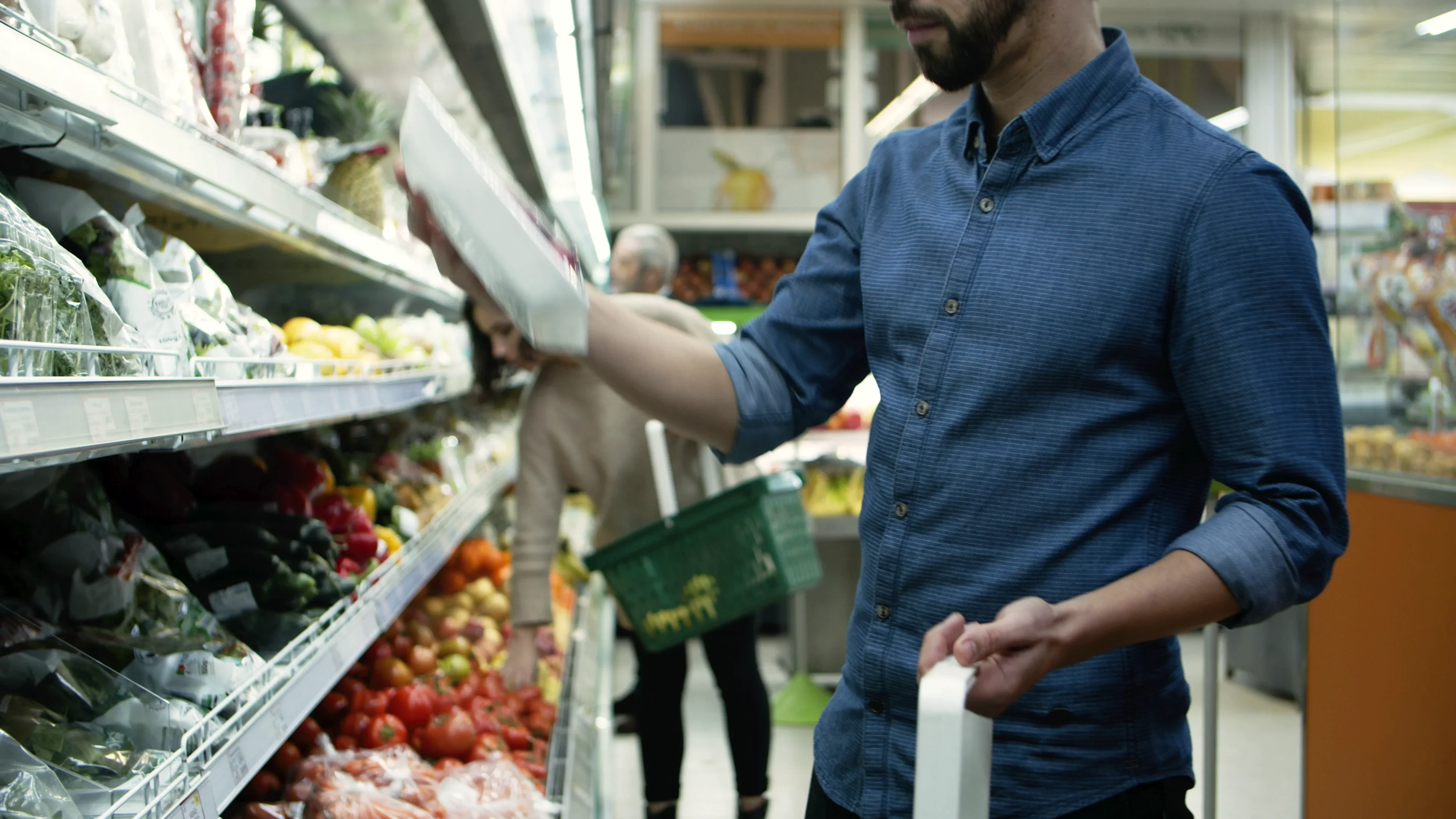 Coșul de Paște, mai scump decât în anii anteriori