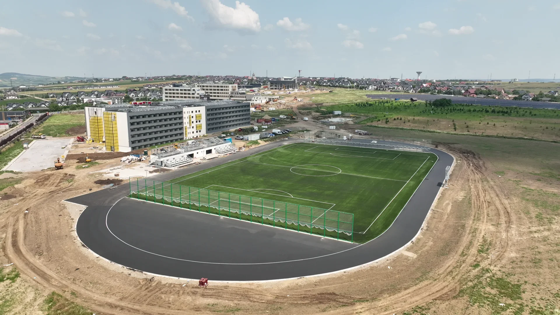 Noul teren de fotbal al USV, aproape gata