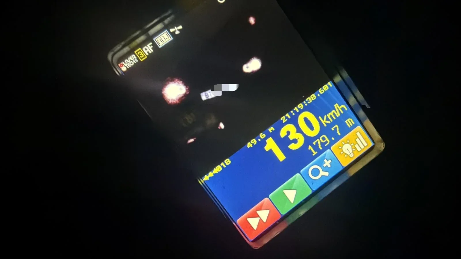 Tânăr de 23 de ani surprins cu 130 km/h în localitate