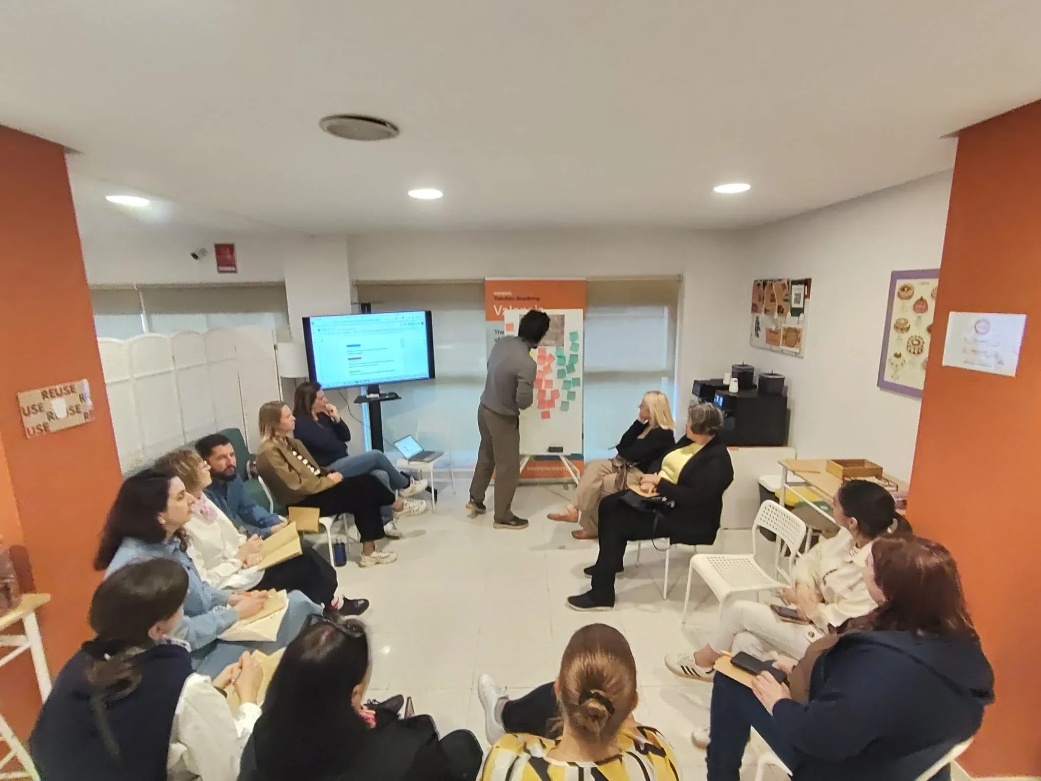 Profesori din Gălănești, participanți la stagii de formare Erasmus+