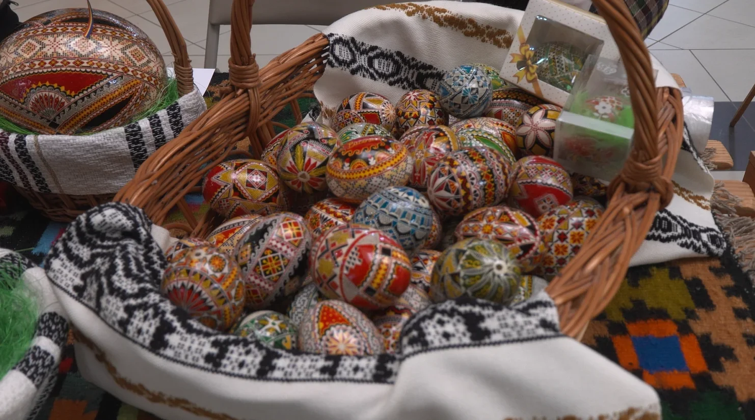 Meșteșuguri tradiționale și ouă încondeiate la Târgul de Paști